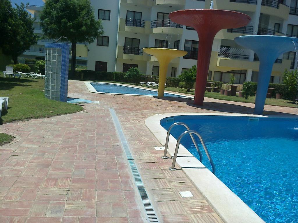 Rocha Praia Mar Beach Front Line Bay Портіман Екстер'єр фото